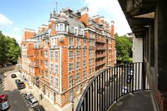 Flat 12, North Court, Great Peter Street, London, City Of Westminster, Greater London, SW1P 3LL