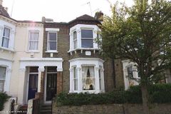 120 Harbut Road, London, Wandsworth, Greater London, SW11 2RE