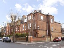 12 Cambridge Road, London, Wandsworth, Greater London, SW11 4RS