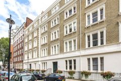 2E Carlisle Place, London, City Of Westminster, Greater London, SW1P 1NP