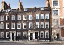 8 - 9, Smith Square, London, City Of Westminster, Greater London, SW1P 3HT