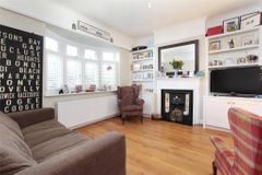 134 Harbut Road, London, Wandsworth, Greater London, SW11 2RE