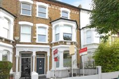19 Lindore Road, London, Wandsworth, Greater London, SW11 1HJ