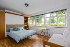 Flat 9, Harling Court, Burns Road, London, Wandsworth, Greater London, SW11 5AA