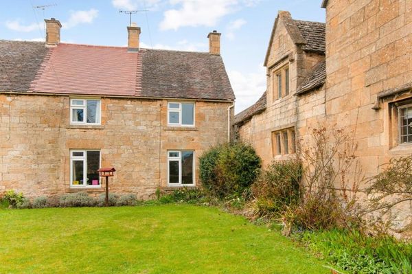 5 The Row, Weston Subedge, Chipping Campden, Cotswold, Gloucestershire, GL55 6QH