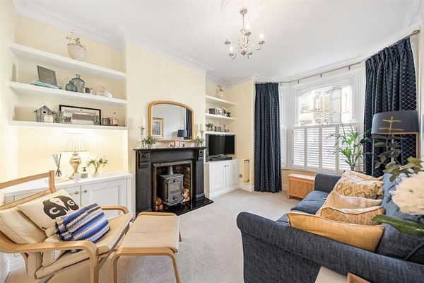 34B Harbut Road, London, Wandsworth, Greater London, SW11 2RB