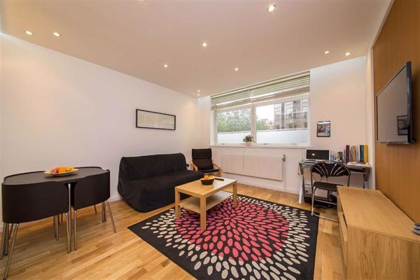 Flat 7, Christchurch House, Caxton Street, London, City Of Westminster, Greater London, SW1H 0PX