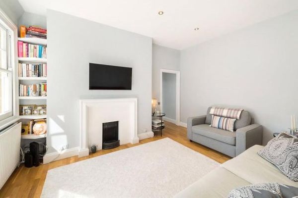 Flat 20B, Overstrand Mansions, Prince Of Wales Drive, London, Wandsworth, Greater London, SW11 4HA