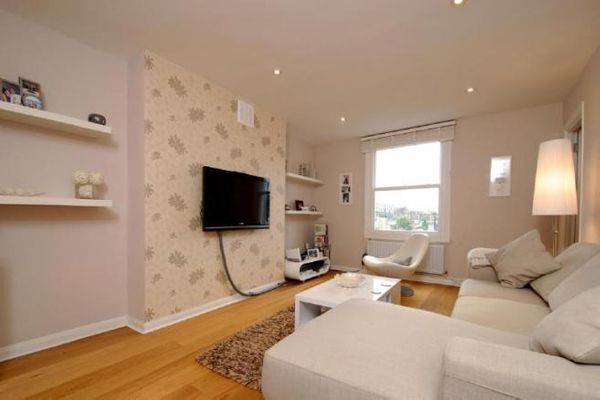 61D Battersea Rise, London, Wandsworth, Greater London, SW11 1HH