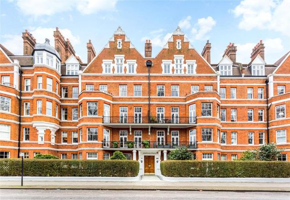 Flat 12, Overstrand Mansions, Prince Of Wales Drive, London, Wandsworth, Greater London, SW11 4HA