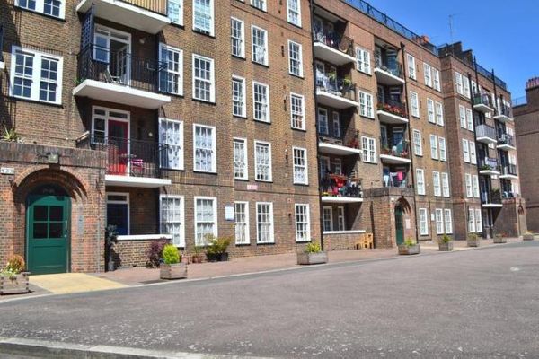 Property valuation - Flat 29, Sumner Buildings, Sumner Street, London,  Southwark, SE1 9JX