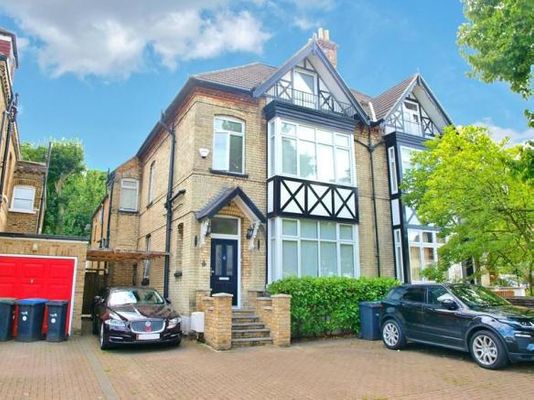 Property valuation for 24 Chase Green Avenue, Enfield, Greater London