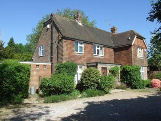 Property Valuation For Knowle House London Road Cuckfield Haywards Heath Mid Sussex West Sussex Rh17 5es The Move Market
