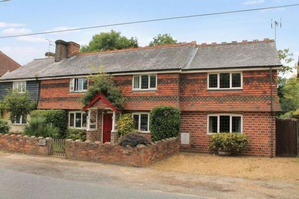 Property valuation for Mill House 