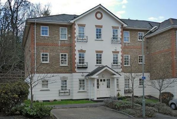 Property valuation for 16 Markham Court Camberley Surrey Heath GU15 3HJ